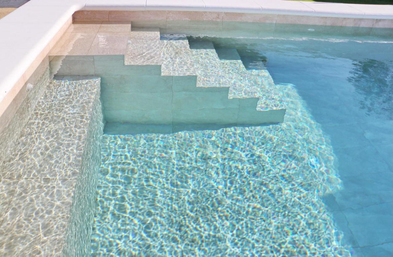 コニル・デ・ラ・フロンテラ Casa Colorado Con Piscinaヴィラ エクステリア 写真
